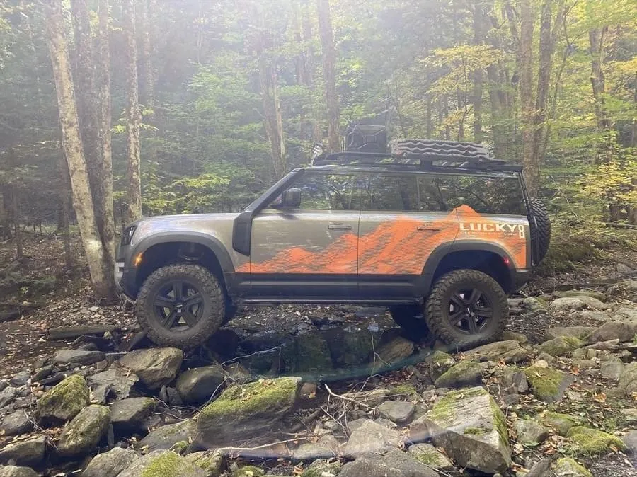 Lucky 8 Rock Sliders For Defender E1609042401984