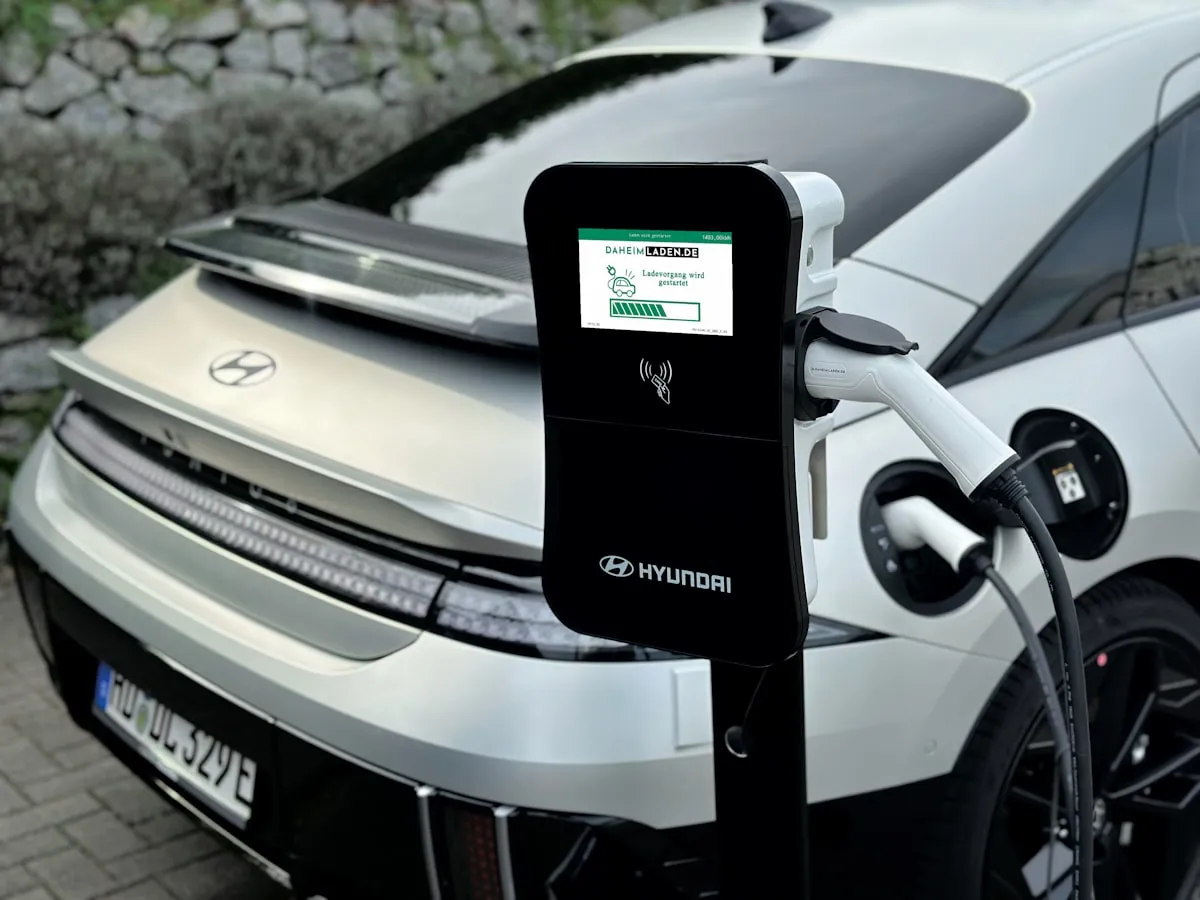 2024 Automotive Trends to Carry Into 2025: EV Charging, AI Tools, and Practical DIY Tech