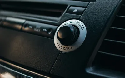Wireless Head Units and Backup Cameras: The Easiest Cabin Tech Upgrade Path